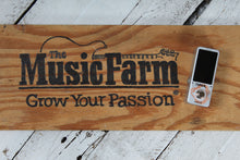 Load image into Gallery viewer, AFOT Chromatic Guitar Tuner Pedal Electric Guitar Tuner Effects Pedal