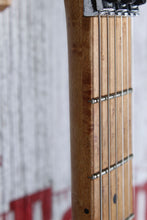 Load image into Gallery viewer, Peavey Flat Top Prototype Wolfgang Eddie Van Halen Owned EVH Guitar w Magazine