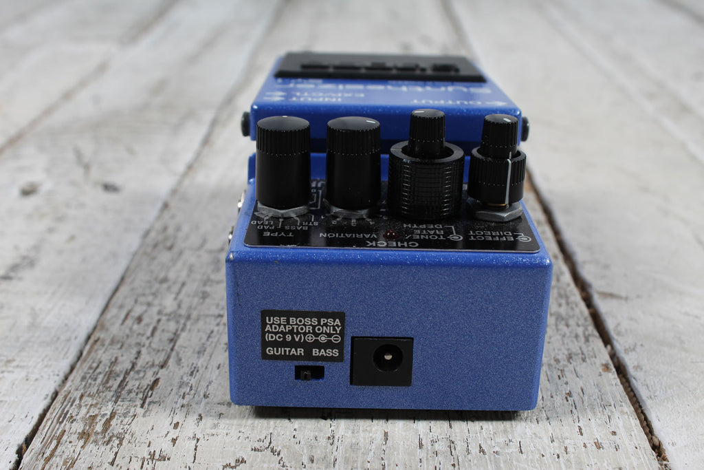 Boss SY-1 Guitar Synthesizer Pedal Electric Guitar or Bass Synth Effects Pedal