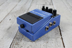 Boss SY-1 Guitar Synthesizer Pedal Electric Guitar or Bass Synth Effects Pedal