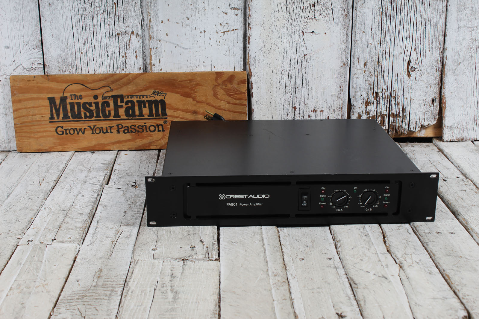 Crest Audio Vintage FA901 Power Amplifier 2 Channel Professional Power Amp Secondary image