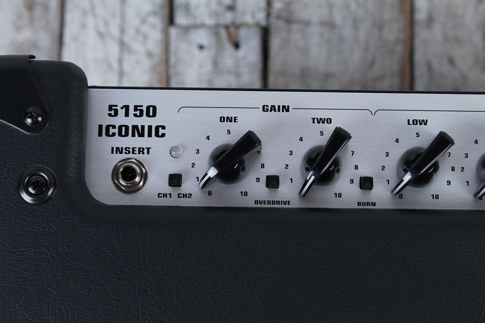 EVH 5150 Iconic Series 15 Watt Electric Guitar Combo Amplifier with Footswitch