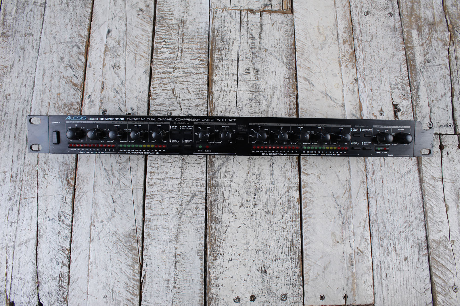 Alesis 3630 Dual Channel Audio Compressor Limiter RMS and Gate with Noise Gate
