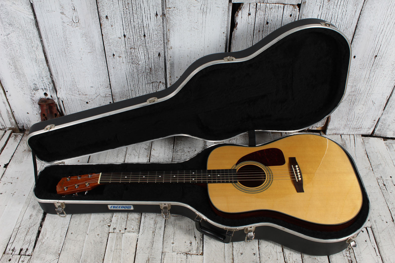 Fender 2004 DG-7 Dreadnought Acoustic Guitar with Hardshell Case