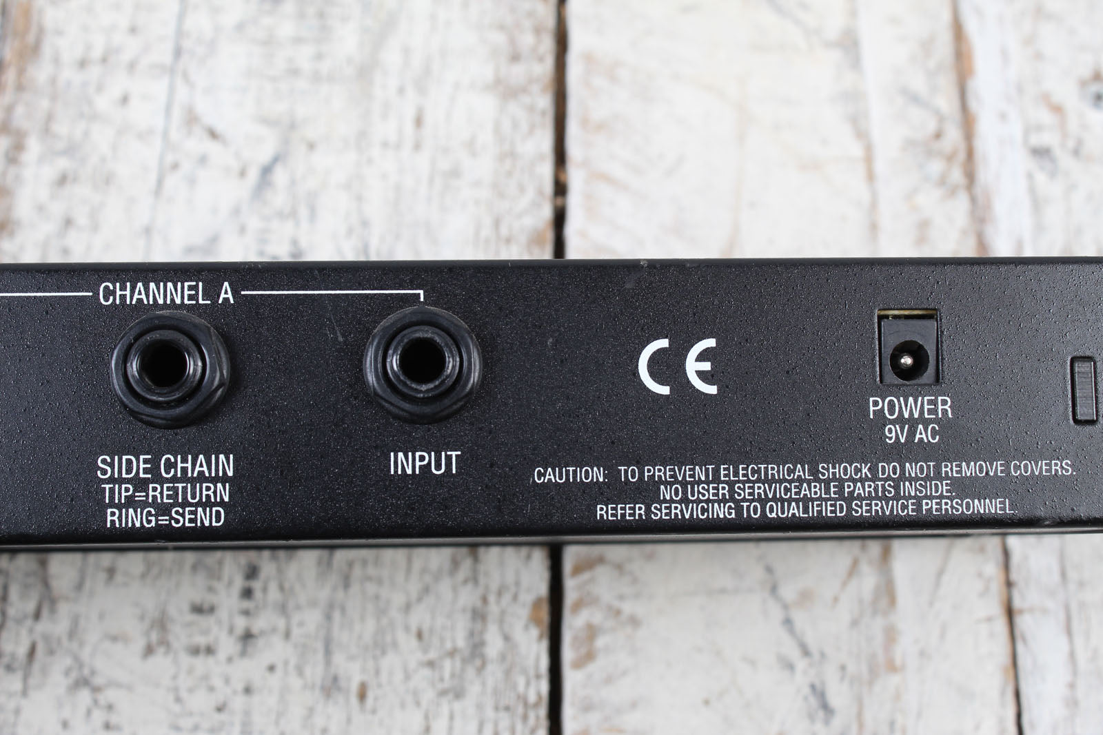 Alesis 3630 Dual Channel Audio Compressor Limiter RMS and Gate with Noise Gate