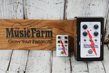 Load image into Gallery viewer, Pigtronix Bob Weir&#39;s Real Deal Acoustic PreAmp Guitar Effects Pedal with Box