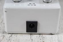 Load image into Gallery viewer, Pigtronix Bob Weir&#39;s Real Deal Acoustic PreAmp Guitar Effects Pedal with Box