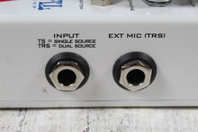 Load image into Gallery viewer, Pigtronix Bob Weir&#39;s Real Deal Acoustic PreAmp Guitar Effects Pedal with Box