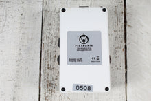 Load image into Gallery viewer, Pigtronix Bob Weir&#39;s Real Deal Acoustic PreAmp Guitar Effects Pedal with Box