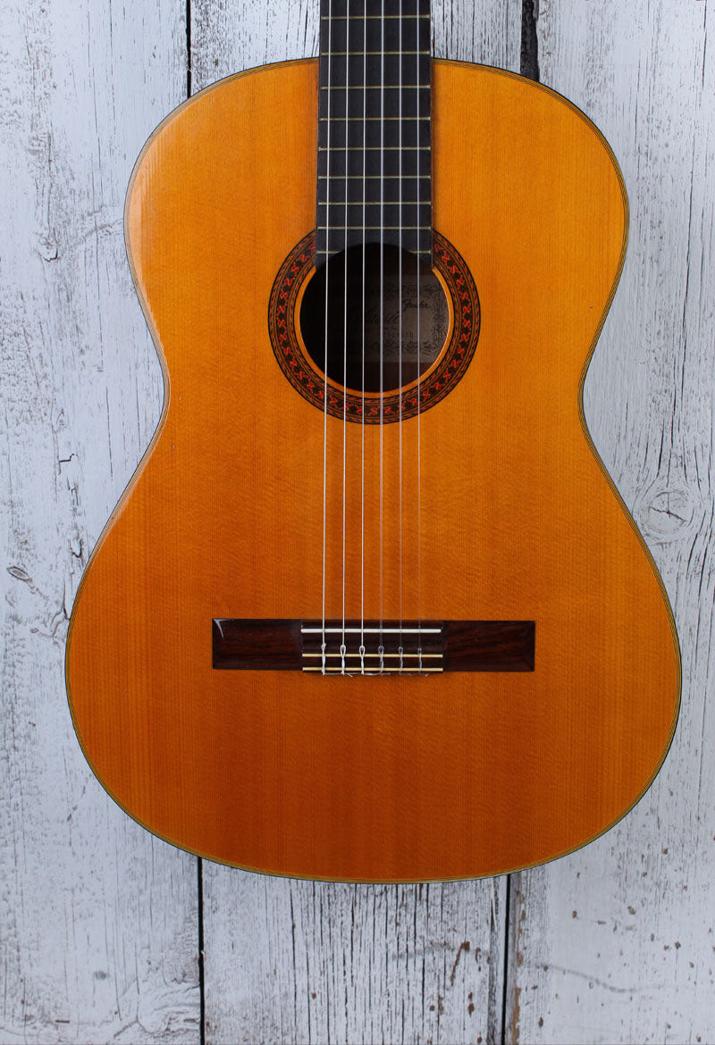 Fender FC-10 Vintage Classical Acoustic Guitar Made in Japan with Chipboard Case