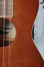 Fender California Coast Avalon Tenor Ukulele Natural Finish Tenor Uke