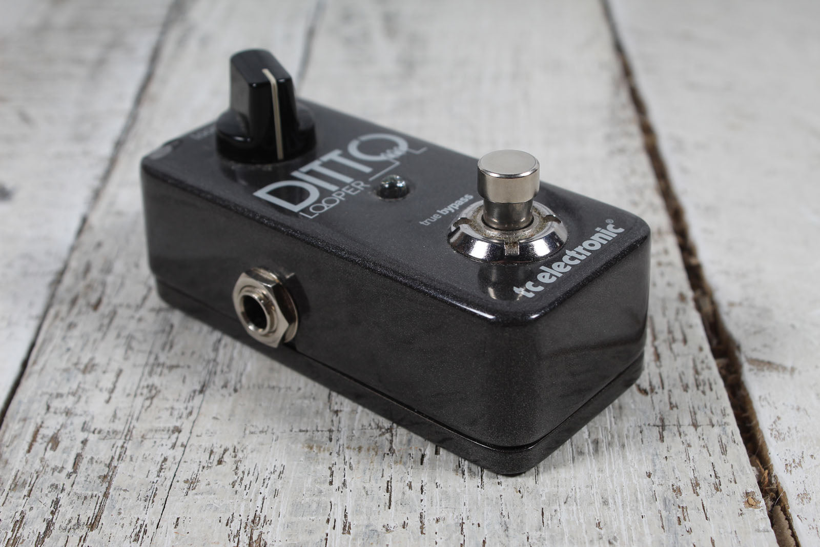 TC Electronic Ditto Looper Electric Guitar Looper Effects Pedal with True Bypass