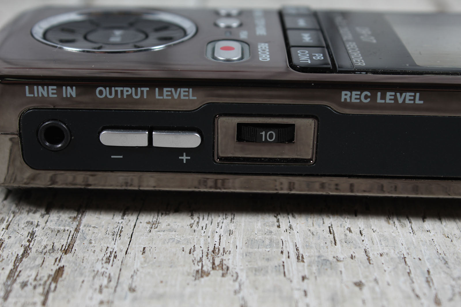 Tascam DR-07 Portable Digital Recorder with Foam Topper And Zip Case