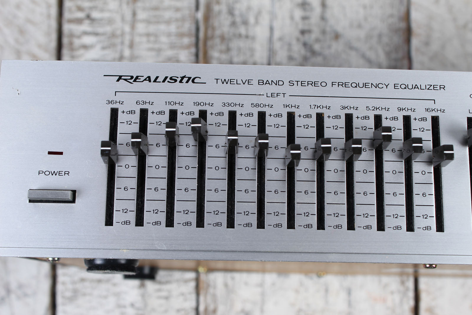 Realistic 31-2010 Rack Mount 12 Band Stereo Frequency Equalizer