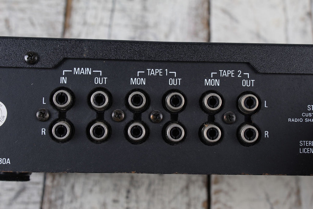 Realistic 31-2010 Rack Mount 12 Band Stereo Frequency Equalizer