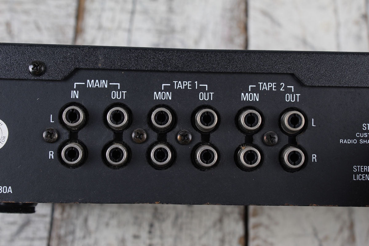 Realistic 31-2010 Rack Mount 12 Band Stereo Frequency Equalizer