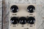 JHS Kodiak Tremolo Pedal Electric Guitar Tremolo Effects Pedal with Tap Tempo