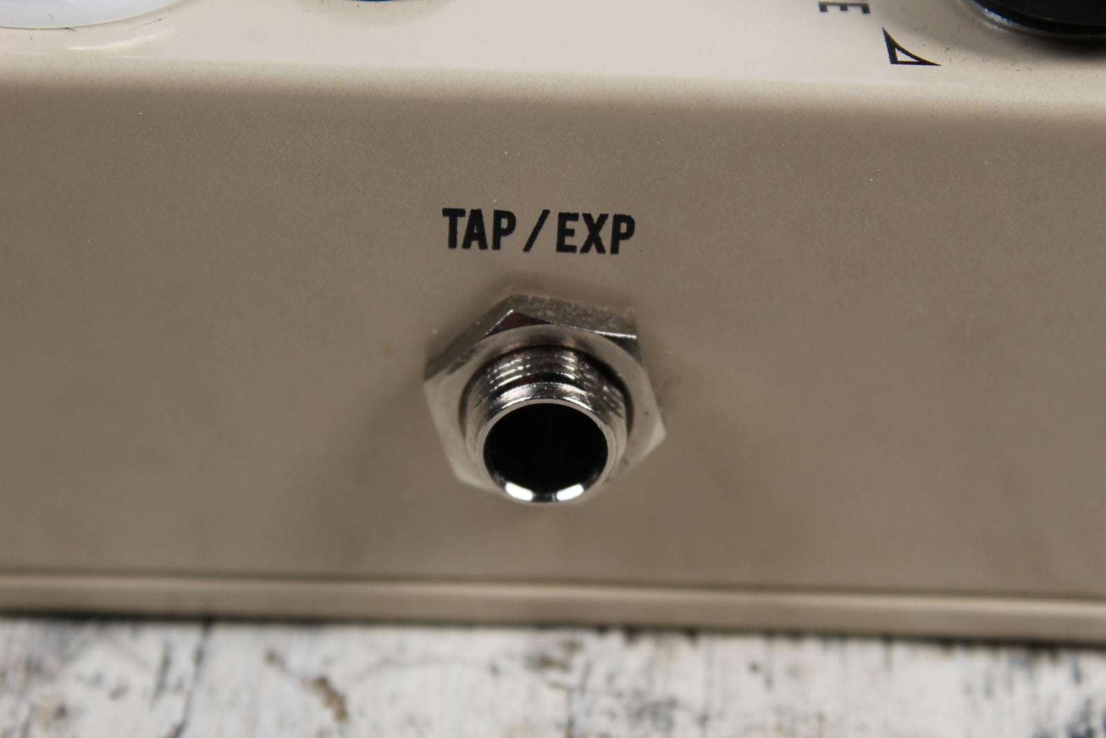 JHS Kodiak Tremolo Pedal Electric Guitar Tremolo Effects Pedal with Tap Tempo