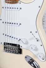 Load image into Gallery viewer, Fender Limited Edition Player II Stratocaster Electric Guitar Olympic White