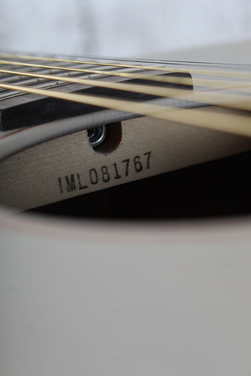 Yamaha Storia I Concert Body Acoustic Electric Guitar Off White Semi Gloss