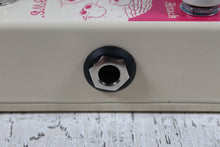 Load image into Gallery viewer, EarthQuaker Barrows  Fuzz Attacker Pedal Electric Guitar Fuzz Effects Pedal