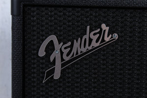 Fender Rumble Studio 40 Electric Bass Guitar Amplifier 40 Watt 1 x 10 Combo Amp