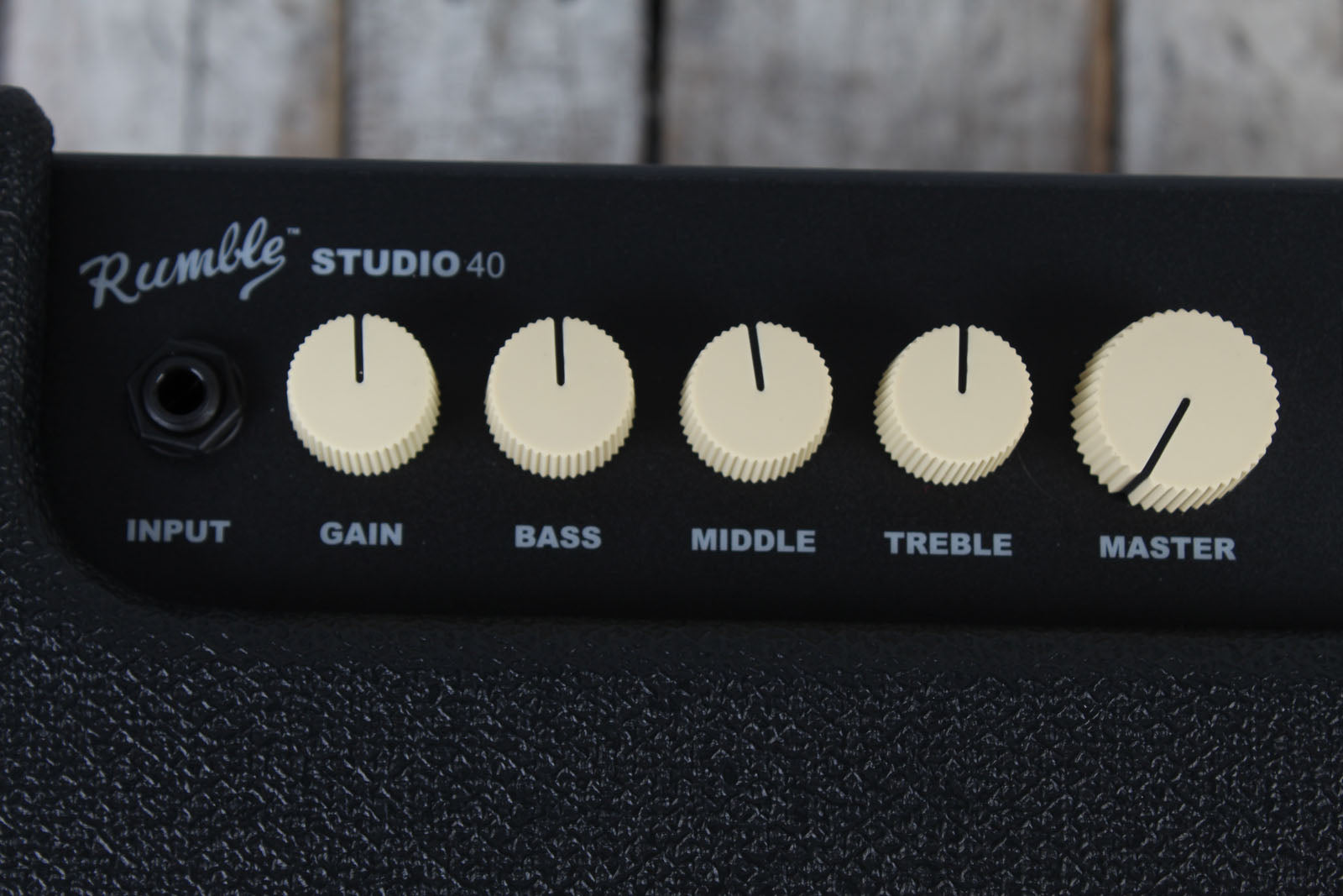 Fender Rumble Studio 40 Electric Bass Guitar Amplifier 40 Watt 1 x 10 Combo Amp