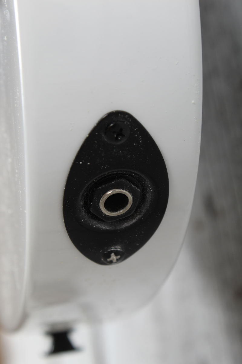 Jackson JS Series Surfcaster JS22 HT Electric Guitar Snow White Finish