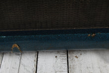 Load image into Gallery viewer, Kustom Vintage Tuck &amp; Roll Bass Guitar Speaker Cabinet 1 x 12 Bass Cab