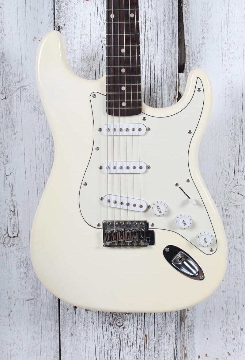 Silvertone Revolver SS15 Double Cutaway Solid Body Electric Guitar