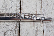 Load image into Gallery viewer, Bundy Flute with Gemeinhardt Hardshell Case