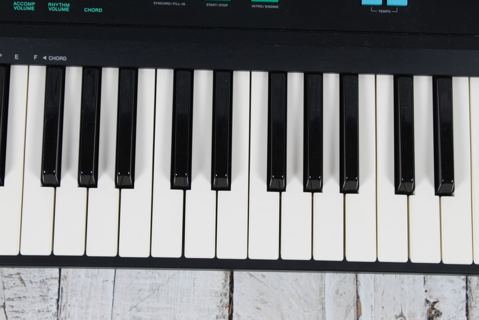 Casio Casiotone CT-607 Keyboard with Power Supply Manual and Original Box