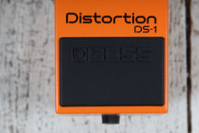 Load image into Gallery viewer, Boss DS-1 Distortion Effects Pedal Electric Guitar and Keyboard Effects Pedal