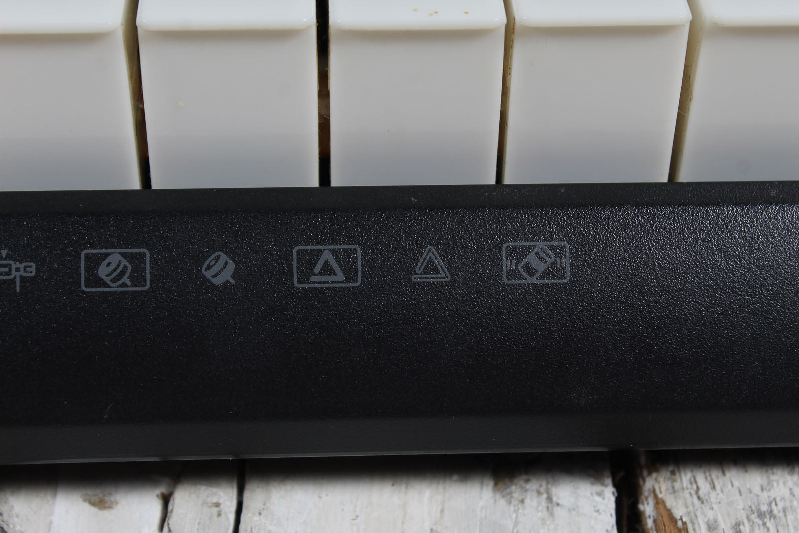 Casio LK-175 Keyboard 61 Key Portable Keyboard with Power Supply and Gig Bag