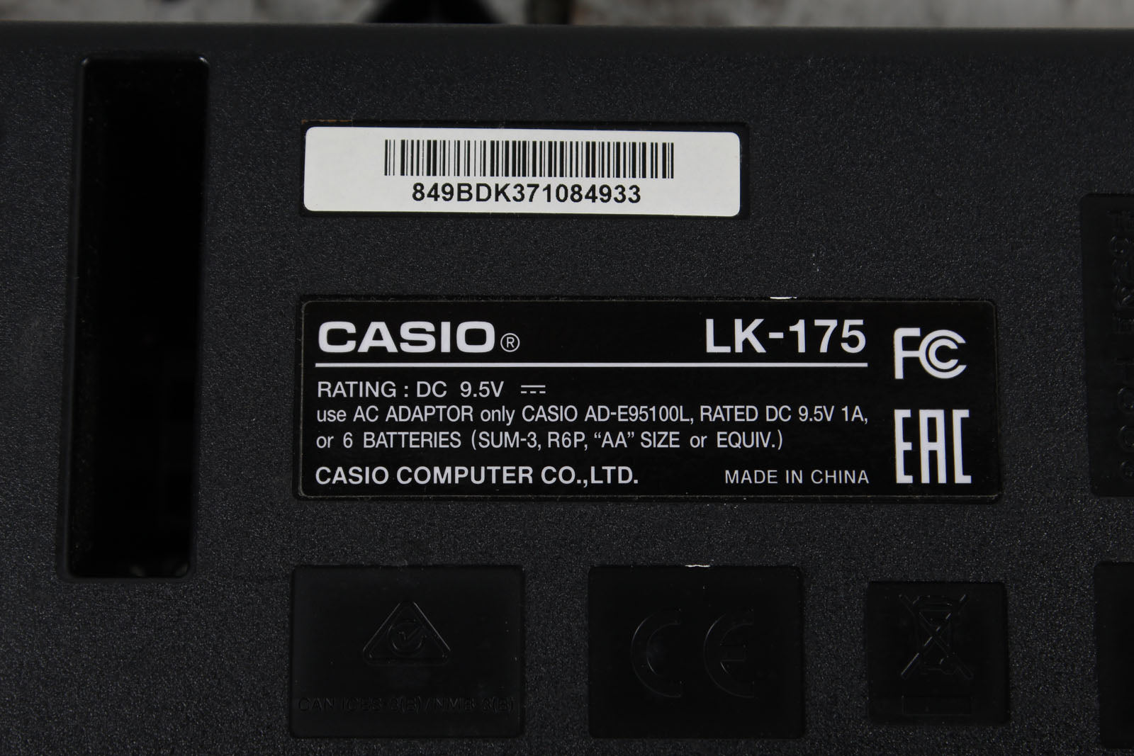 Casio LK-175 Keyboard 61 Key Portable Keyboard with Power Supply and Gig Bag