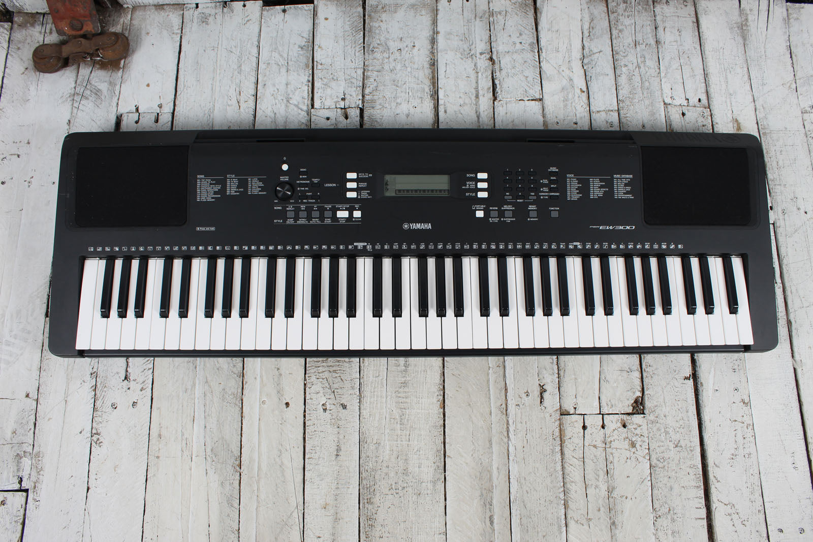 Yamaha PSR-EW310 Keyboard 76 Key Touch Sensitive Keyboard with Power Supply