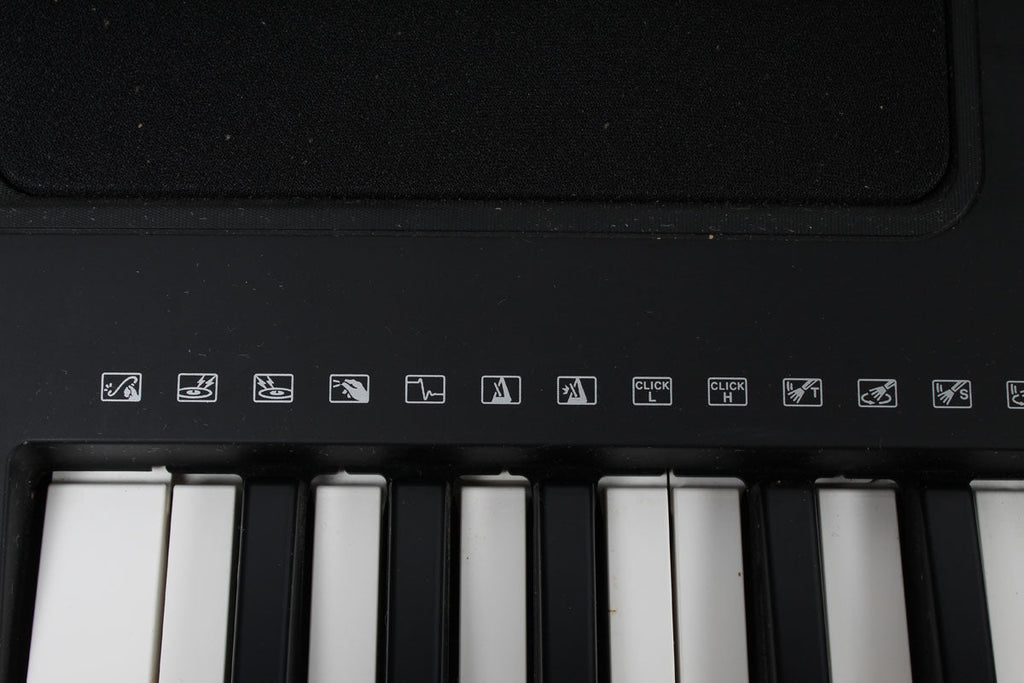Yamaha PSR-EW310 Keyboard 76 Key Touch Sensitive Keyboard with Power Supply