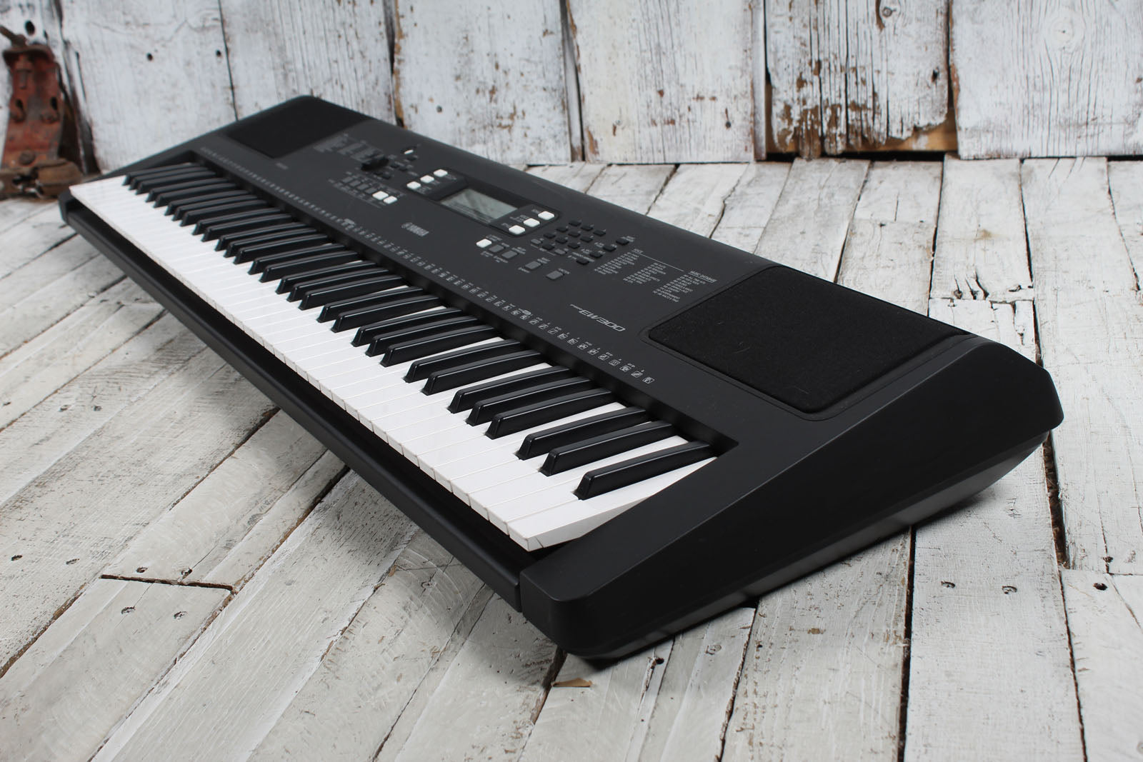 Yamaha PSR-EW310 Keyboard 76 Key Touch Sensitive Keyboard with Power Supply