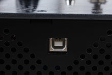 Load image into Gallery viewer, Victory Amplification V4 The Kraken 180 Watt Electric Guitar Amplifier Pedal