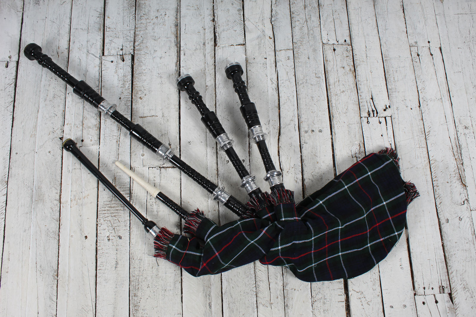 Scottish Highland Royal Bagpipes Silver Mounts Black Finish with Bag and Tutor Book