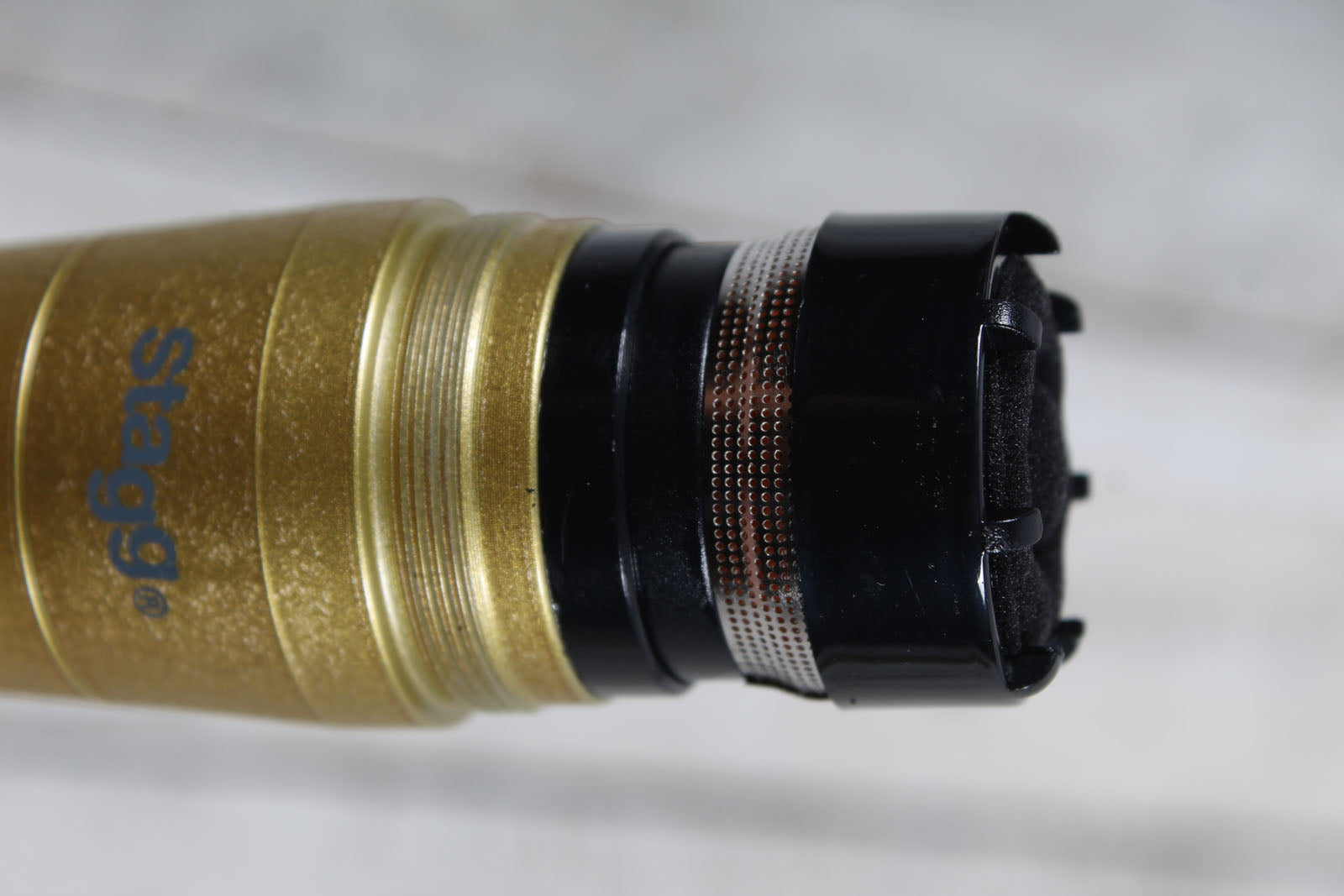 Stagg SDM50 Professional Cardioid Dynamic Microphone Gold Special Edition