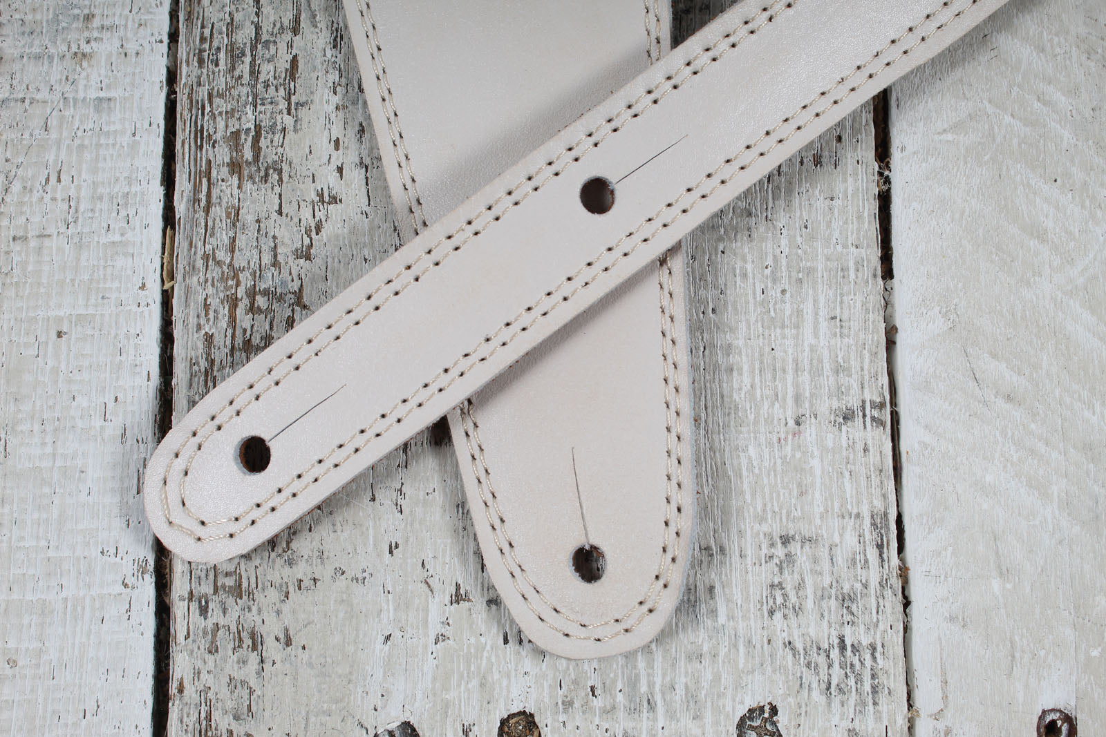 Henry Heller HP25STAR-BON 2.5 Inch Wide Garment Leather Guitar Strap Star Motif