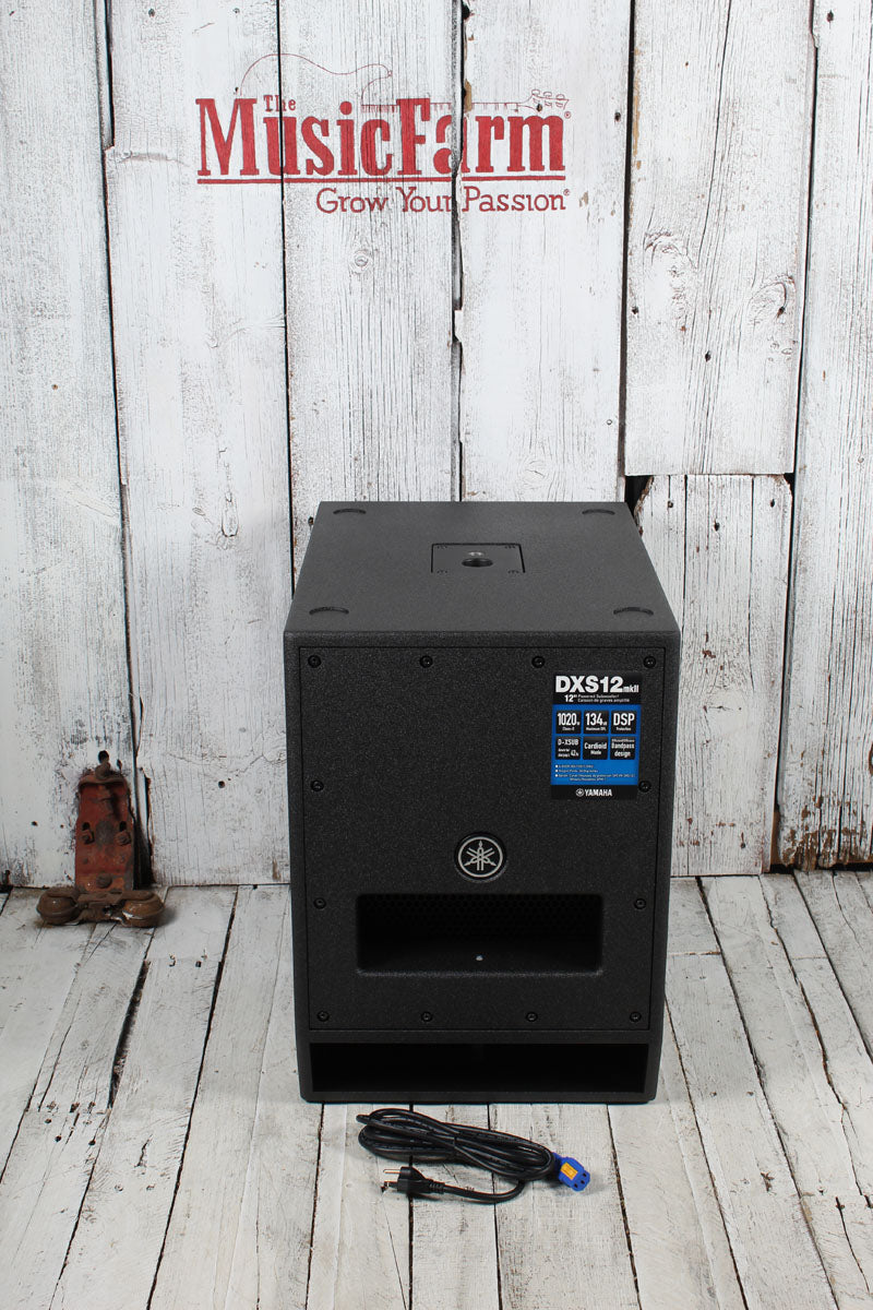 Yamaha DXS12mkII Powered Subwoofer 12 Inch 1020 Watt Band-Pass Type Subwoofer