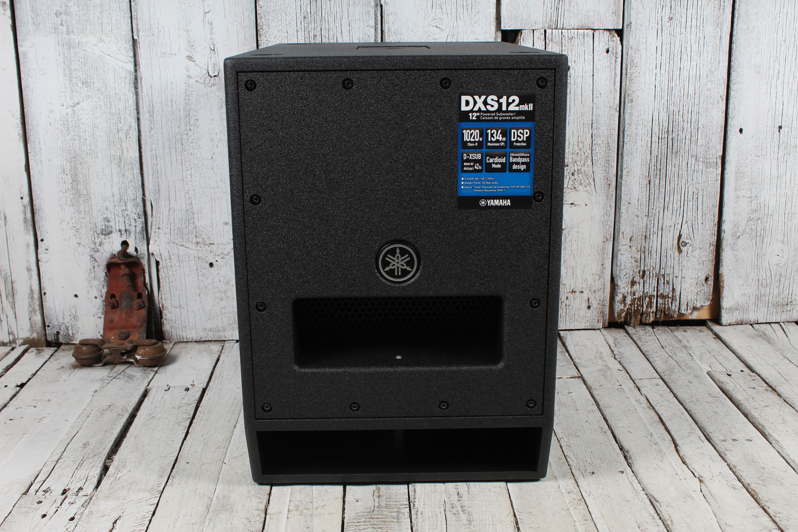 Yamaha DXS12mkII Powered Subwoofer 12 Inch 1020 Watt Band-Pass Type Subwoofer
