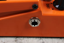 Load image into Gallery viewer, Boss DS-1 Distortion Effects Pedal Electric Guitar and Keyboard Effects Pedal