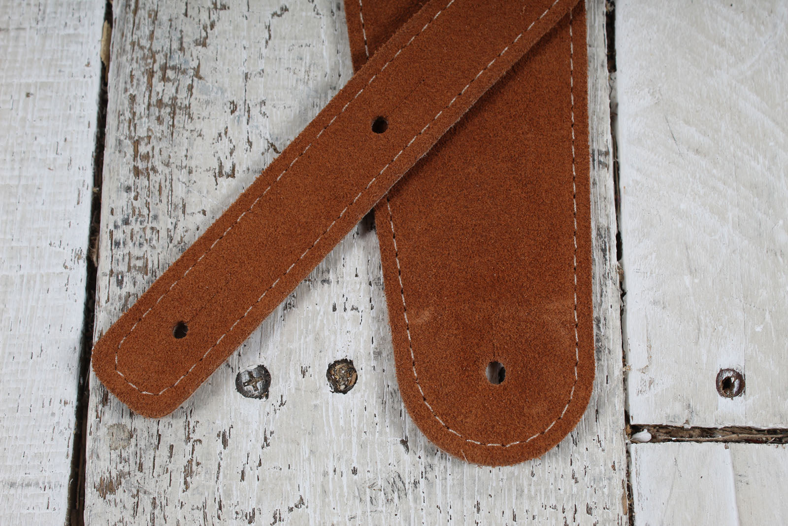 Henry Heller HBS25-BRNTIG  2.5 Inch Capri Guitar Strap Suede Brown with Tiger Embroidery