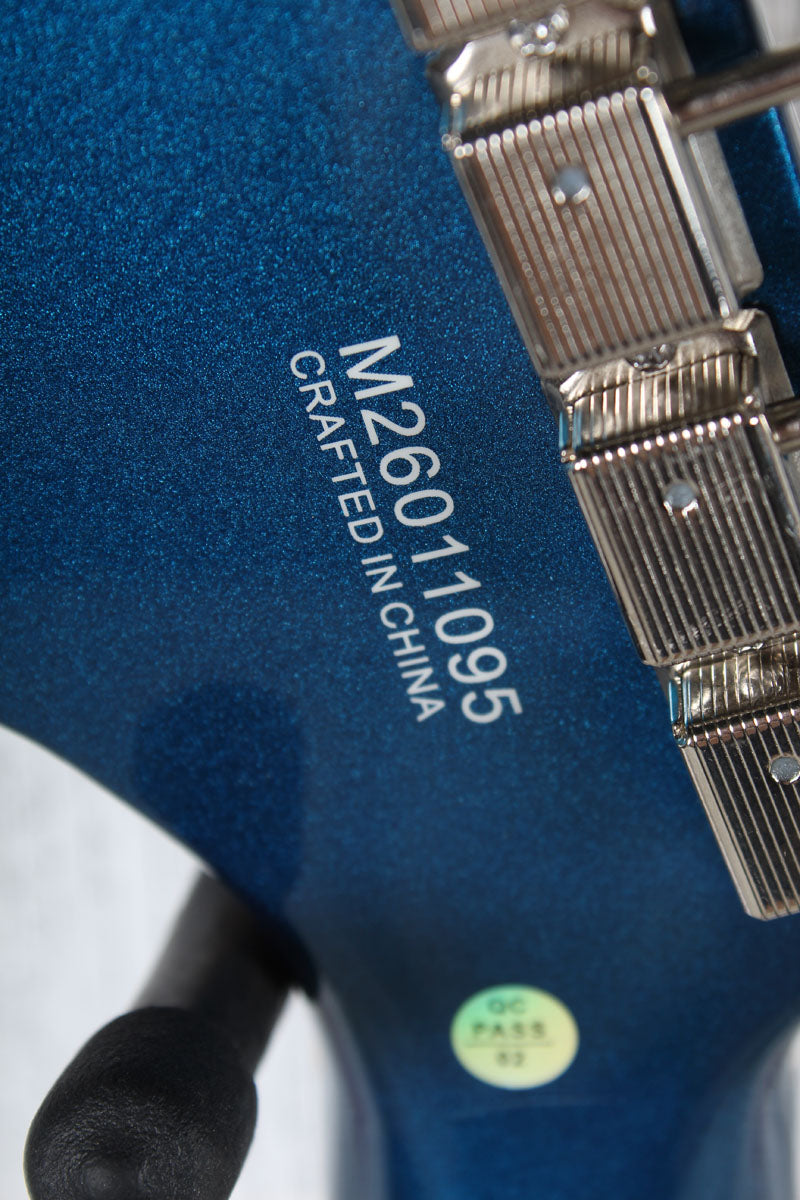 Silvertone 1478 Offset Solid Body Electric Guitar Pelham Blue Finish