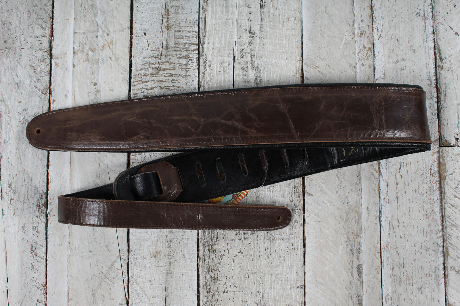 Henry Heller HPAD35-9 3.5 Inch Padded Capri Leather Guitar Strap Vintage Brown