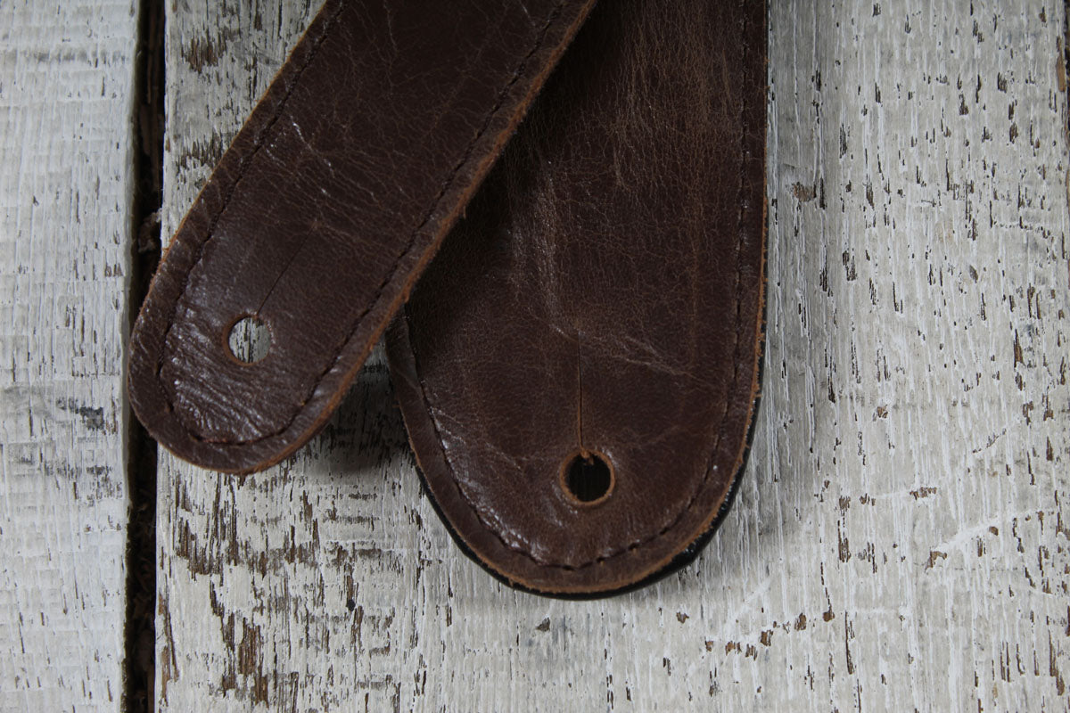 Henry Heller HPAD35-9 3.5 Inch Padded Capri Leather Guitar Strap Vintage Brown