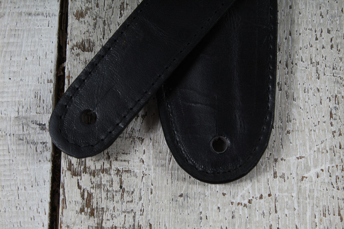 Henry Heller HPAD35-1 3.5 Inch Padded Capri Leather Guitar Strap Soft Glove Capri Leather